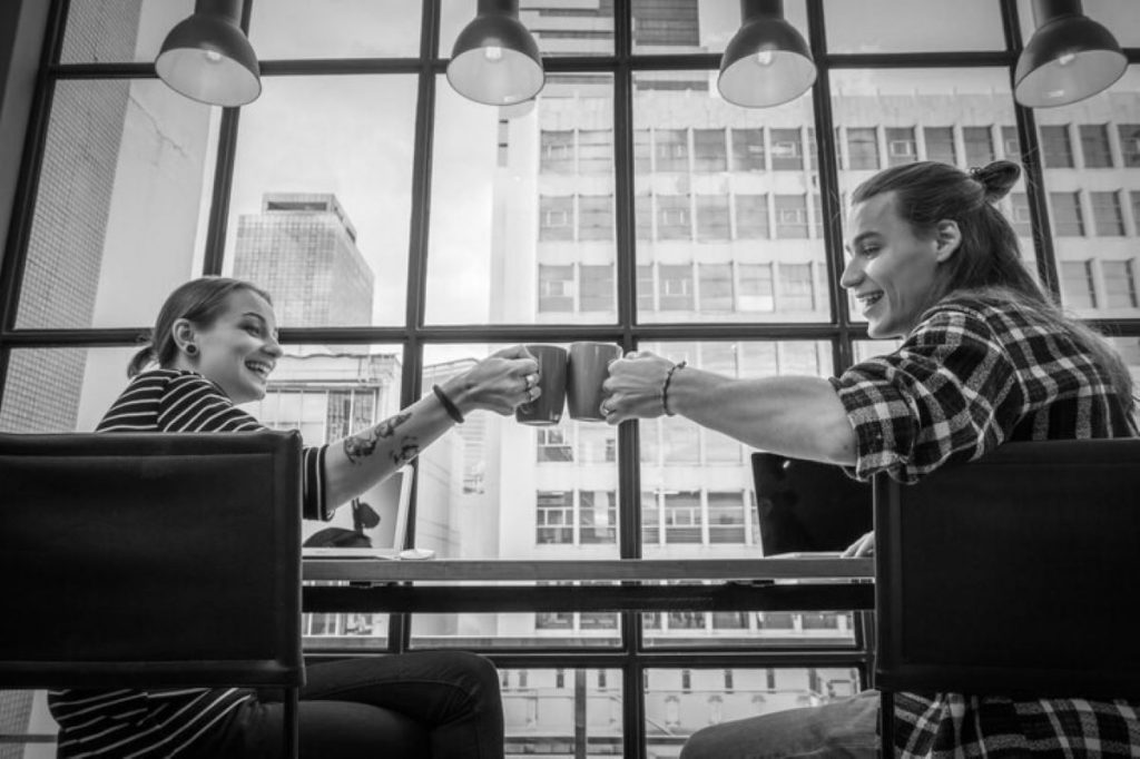 Marketing + Experiencia de Cliente = El match perfecto para convertir al cliente en fan